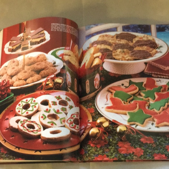 Country Woman Christmas 1999 hard cover book - Picture 6 of 11